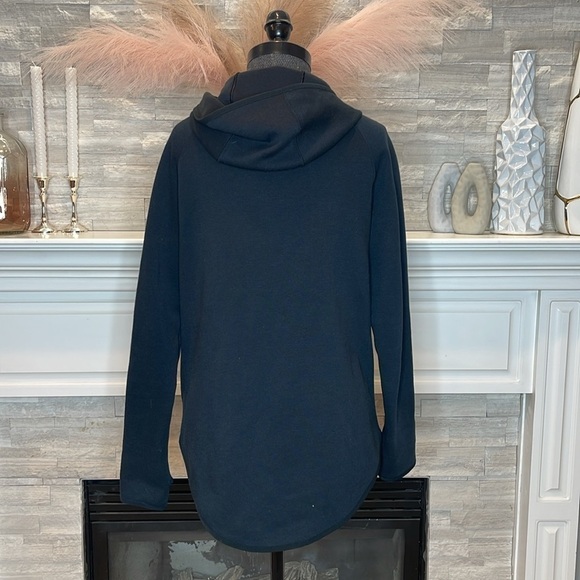 Nike Tech Fleece Hoodie Size XS - Picture 7 of 7